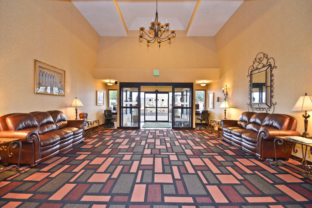 Ramada By Wyndham Kent Seattle Area Hotel Exterior foto